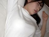 泥○した美乳のエマの身体を許可なく堪能し中出しFUCK